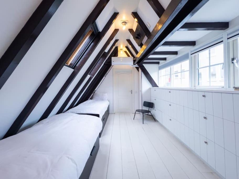 Fisherman'S Cottage - Surf Retreat Wijk aan Zee Bagian luar foto